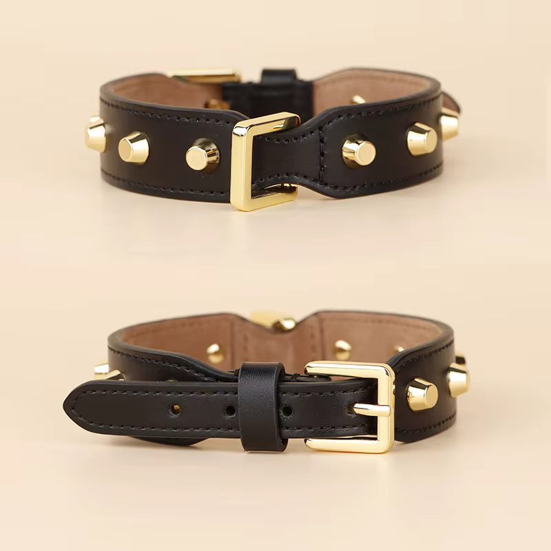 Collar de cuero genuino con remaches dorados para perros pequeños y medianos - imagen 3