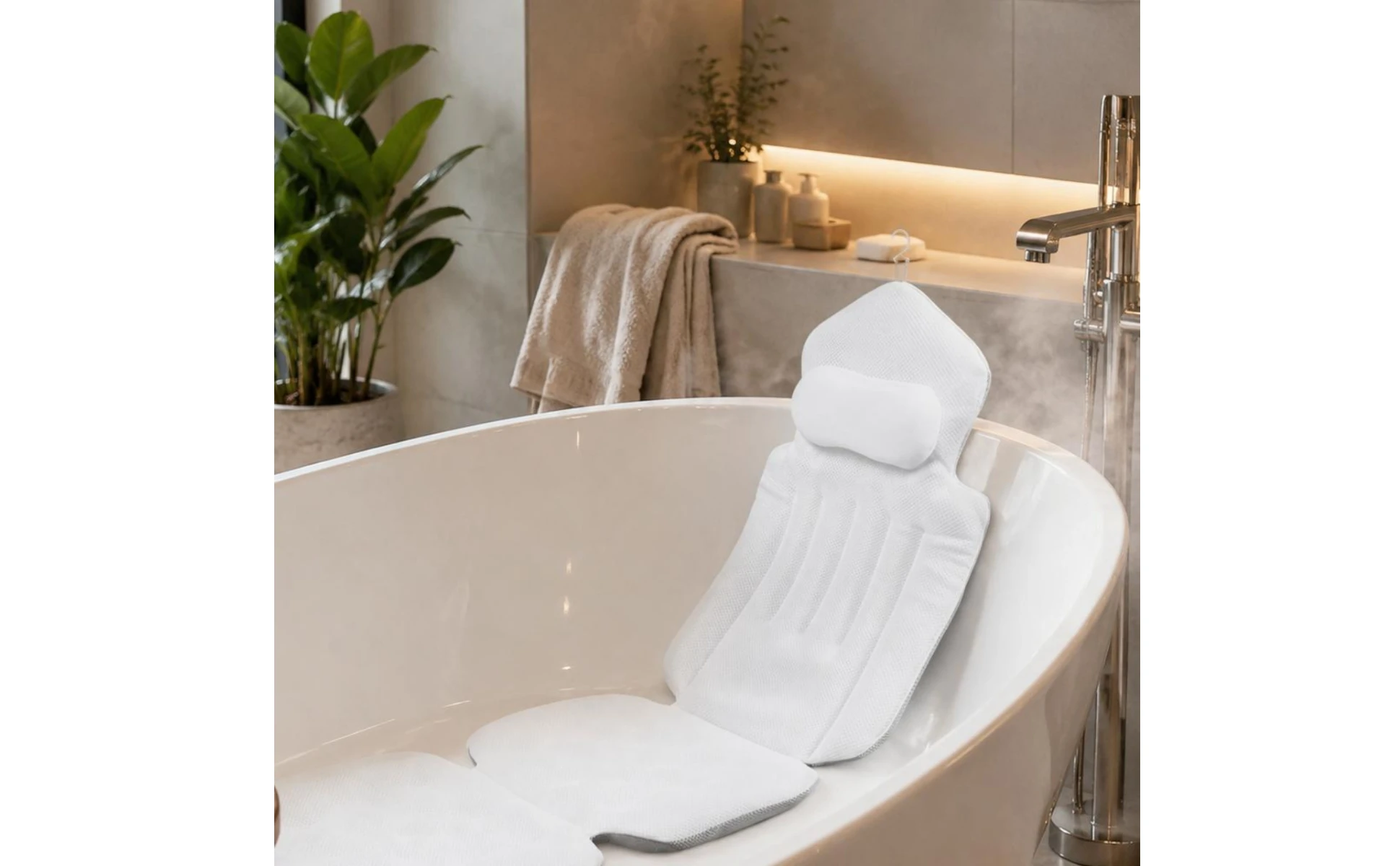 Almohada de baño de cuerpo completo en posición reclinada