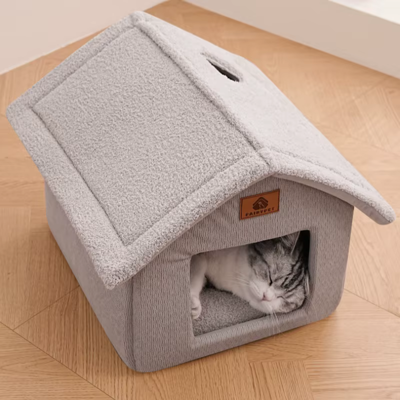 Casa cerrada de fieltro para gatos – Refugio cálido de invierno - imagen 3