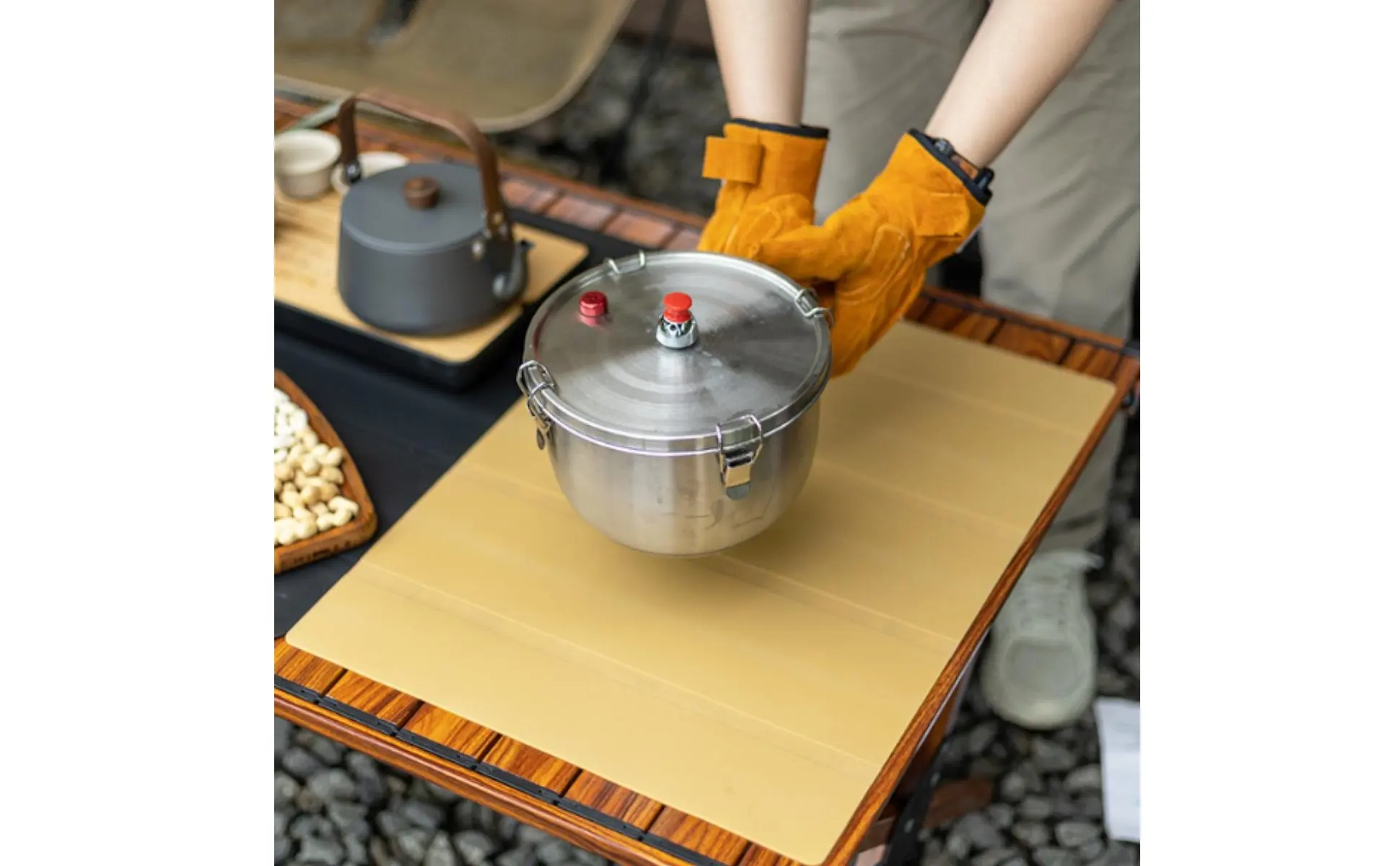 Detalle del cuerpo de acero inoxidable para cocinar en exteriores