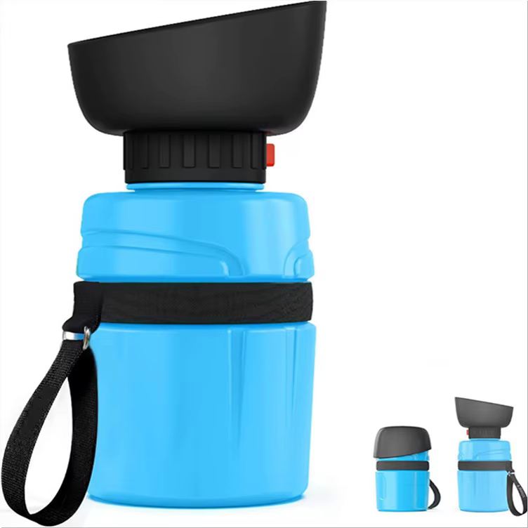 Taza portátil para perros y gatos durante el paseo
