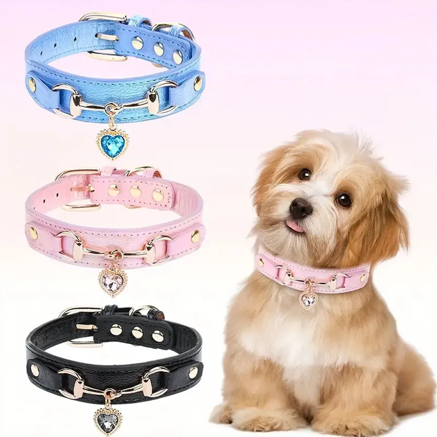 Collar para perros y gatos con diseño de corazón
