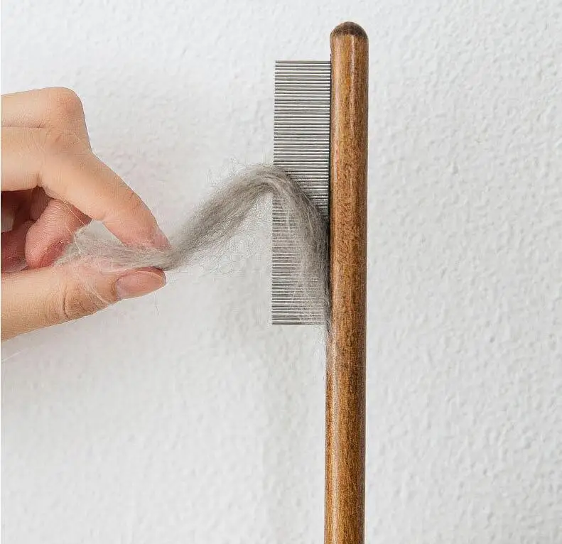 Cepillo de acero para quitar pelo de mascotas