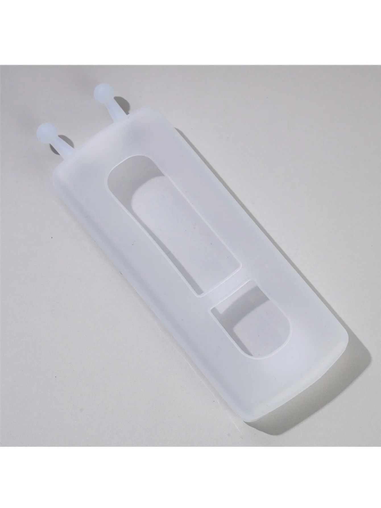 Mando protegido dentro de la funda silicona