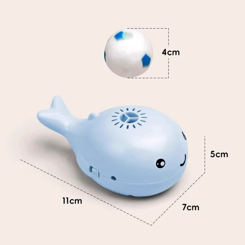 Pelota flotante para gatos en acción