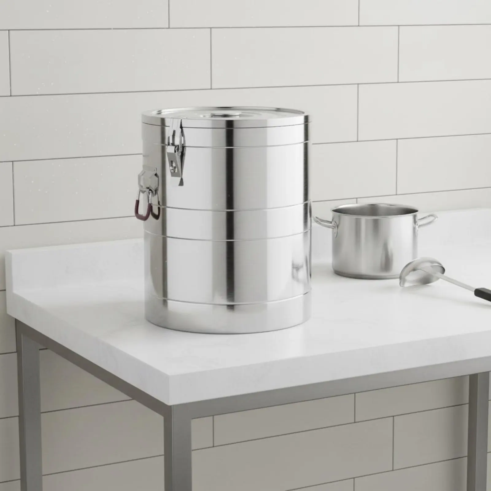 Dispensador bebidas aislado de acero inoxidable para gatos y perros - imagen 4