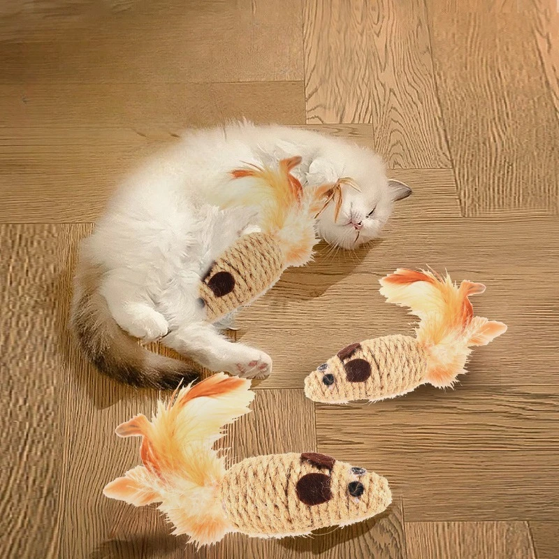 Ratón de sisal con plumas para gato