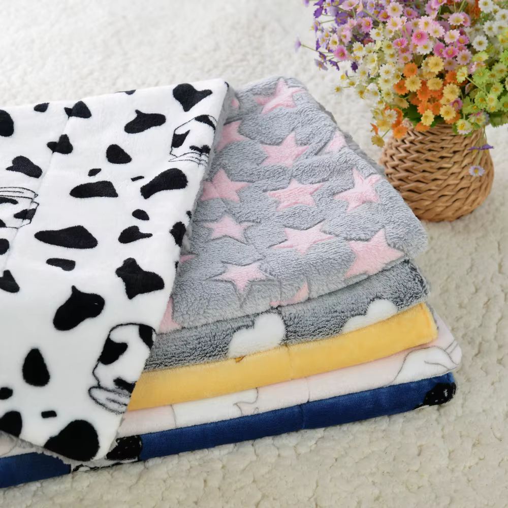 Cama cálida de invierno para gatos y perros, manta de franela - imagen 2