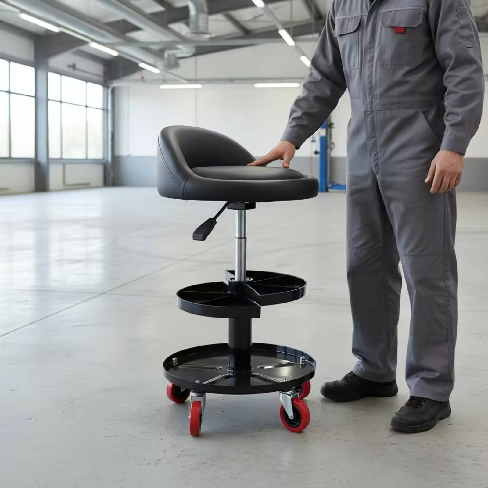 Taburete de taller ergonómico con ruedas y bandeja para herramientas - imagen 4