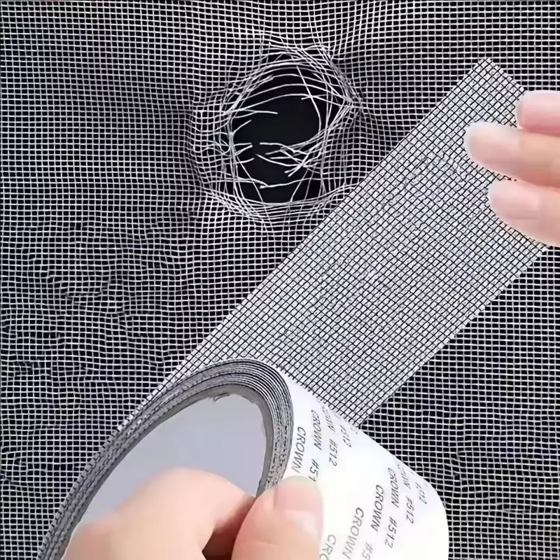 Parche autoadhesivo de malla para reparar mosquiteras y puertas - imagen 4