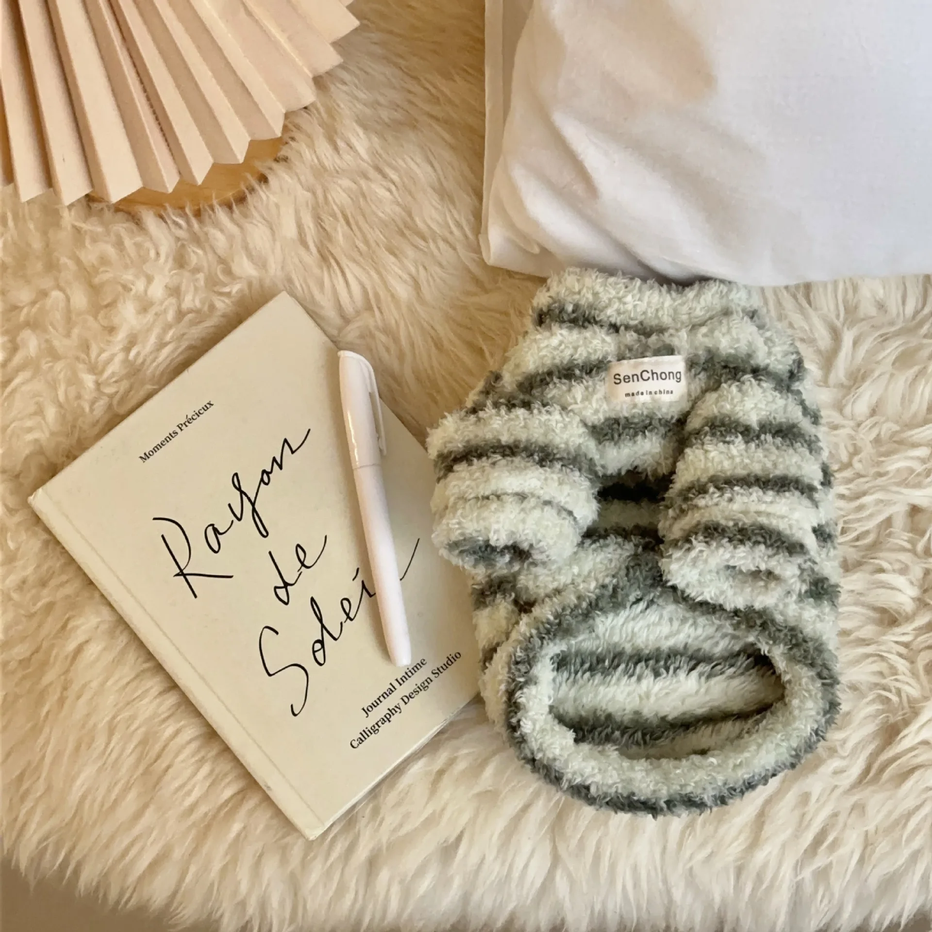 Jersey a Rayas para Perros Pequeños – Suéter Cálido de Felpa para Invierno - imagen 3