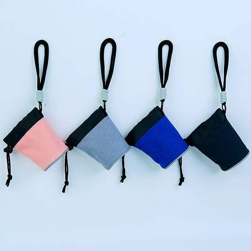 Dispensador de bolsas para excrementos de perro portátil colgable - imagen 4