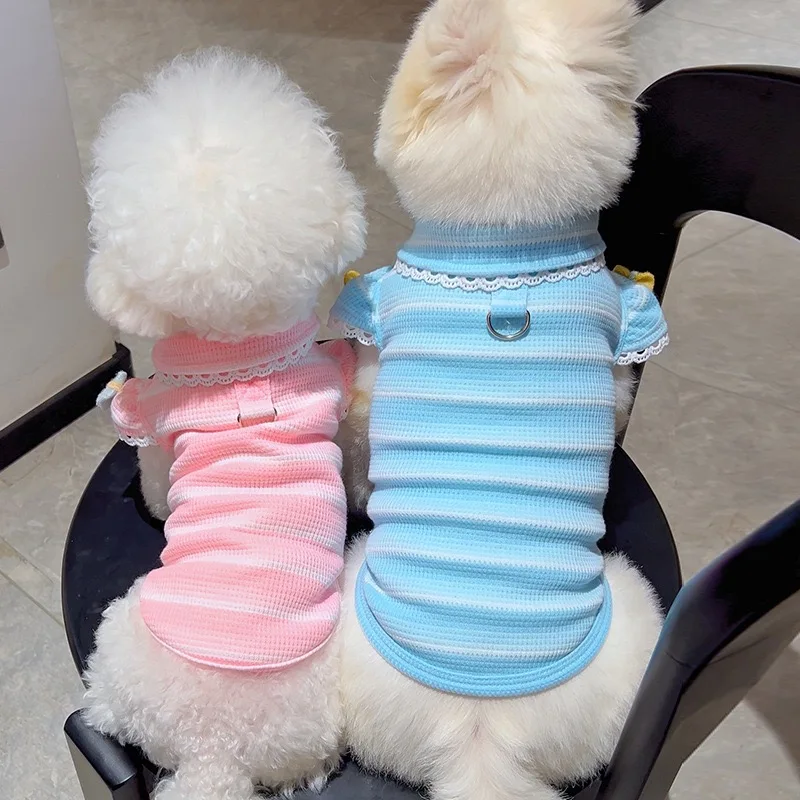 Pijama de Algodón Rayado para Perro Pequeño con Encaje Elegante