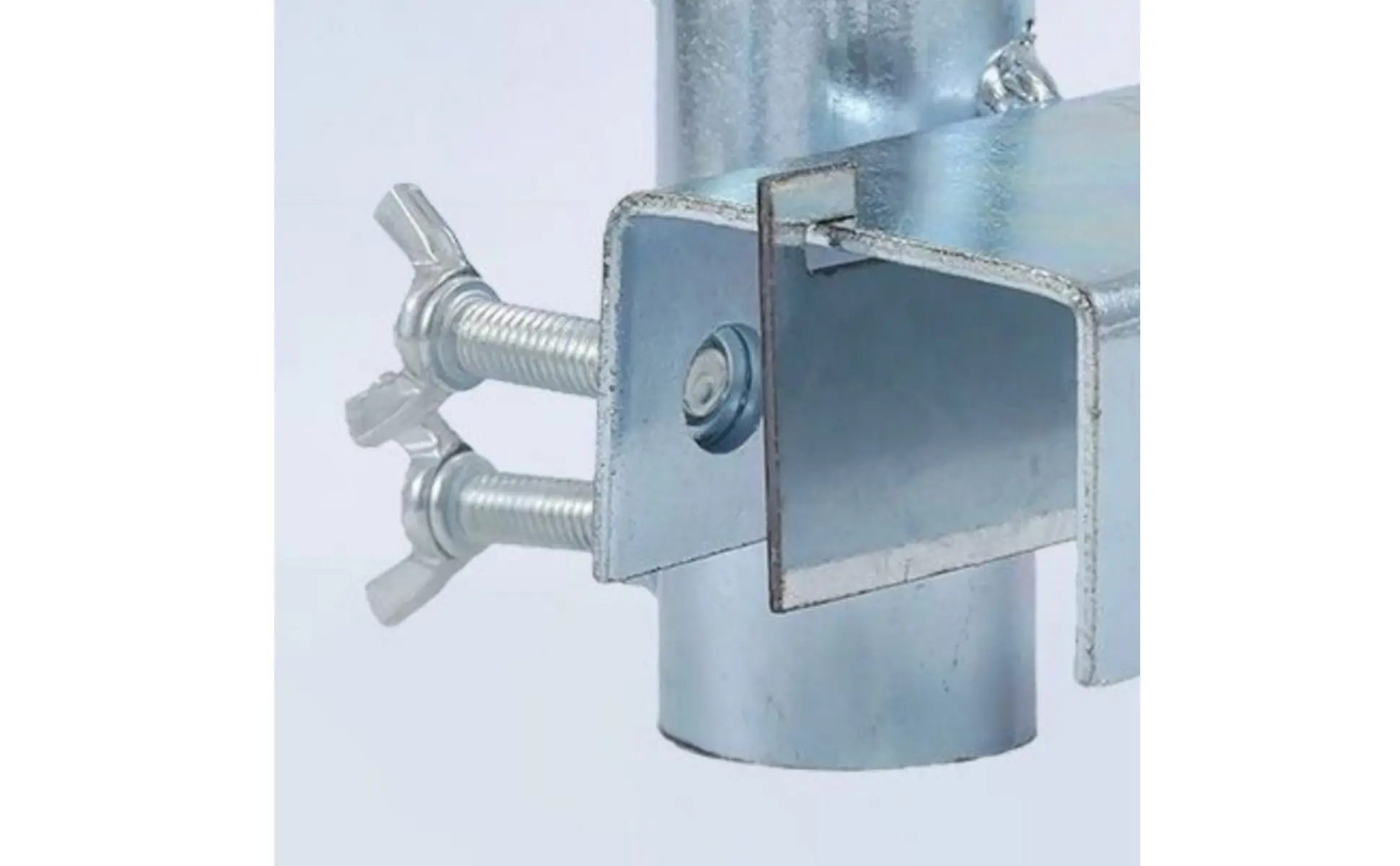 Soporte ajustable para sombrilla en montaje de vehículo
