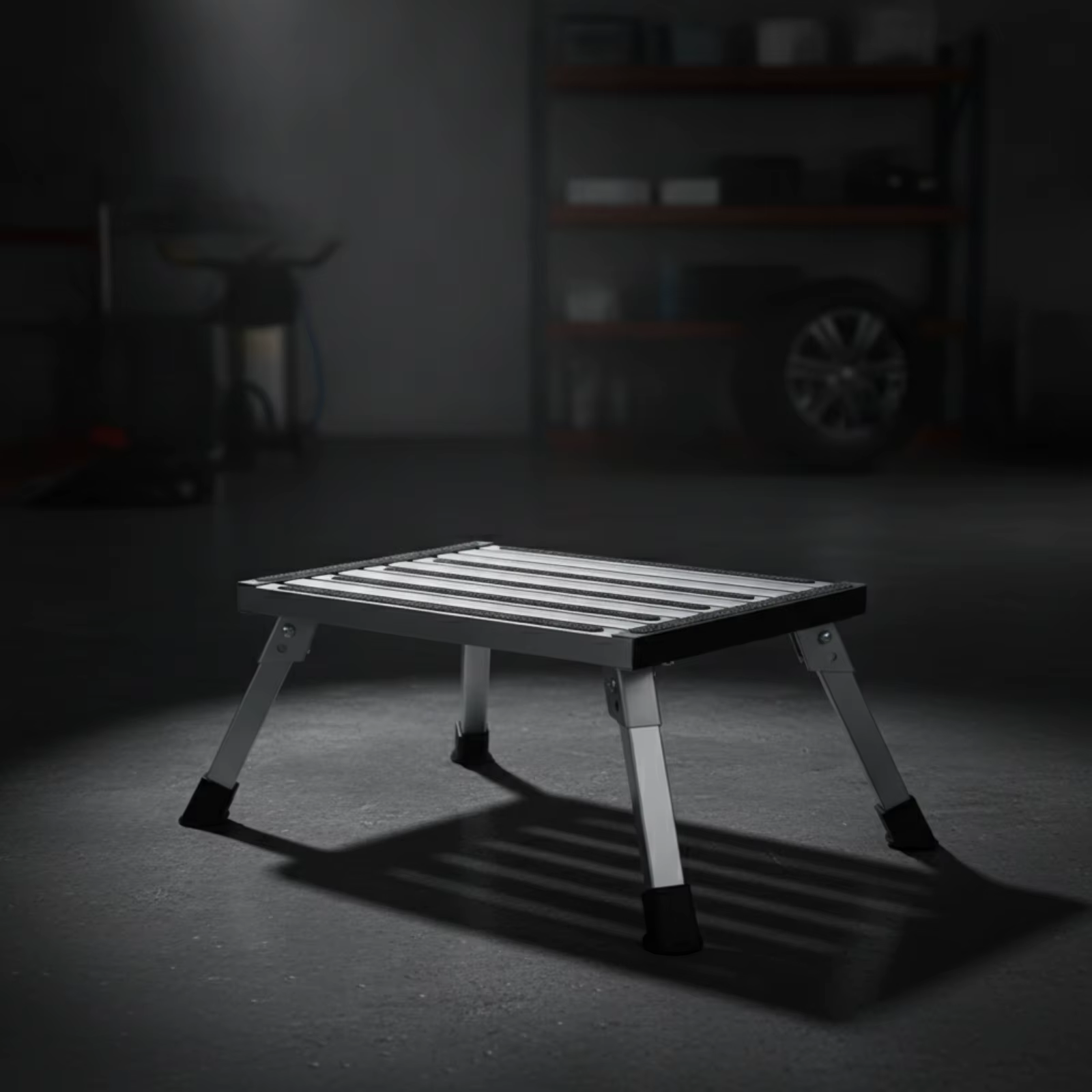 Taburete Plegable para Lavado de Coches – Plataforma Multiusos
