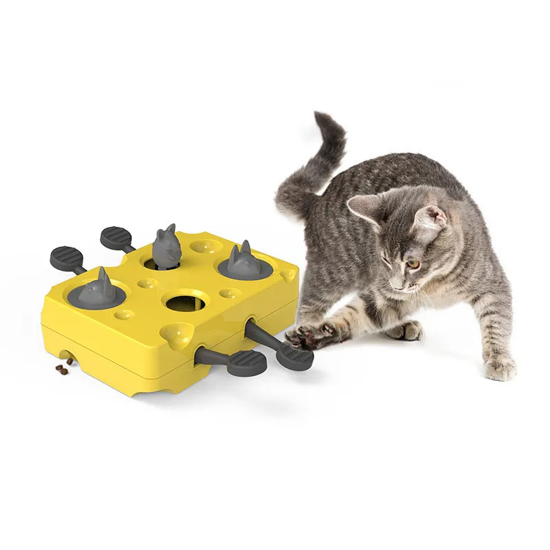 Mascotas jugando con dispensador
