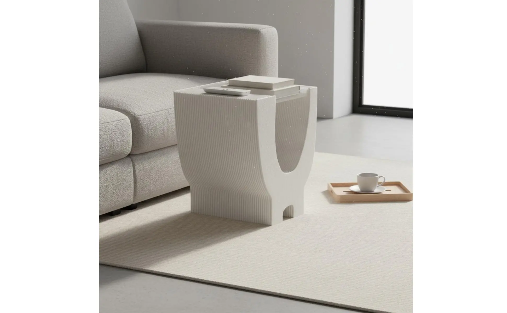 Mesa auxiliar plegable, entorno minimalista