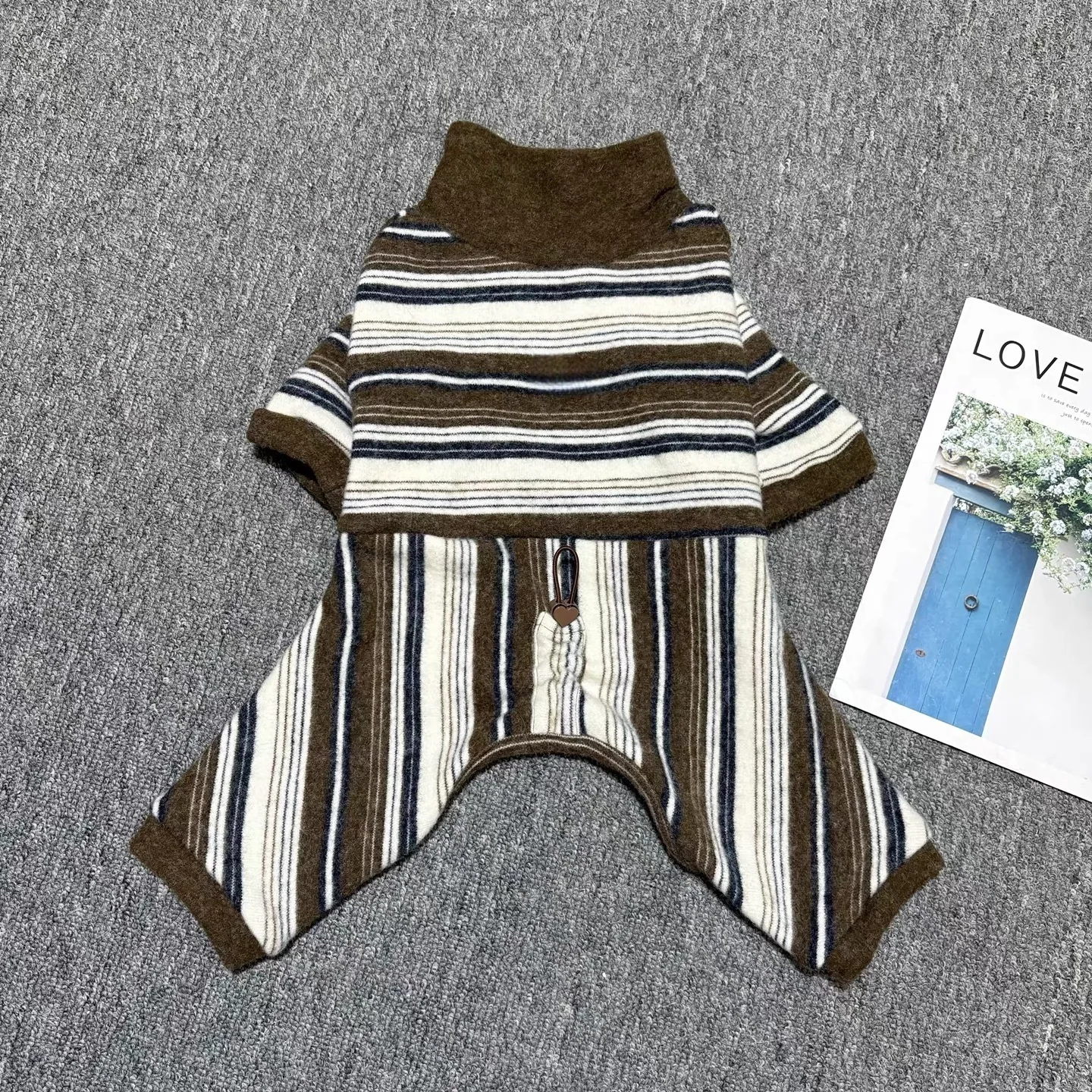 Mono de Invierno para Perros y Gatos – Ropa Cálida a Rayas con Diseño de Schnauzer y Teddy - imagen 5