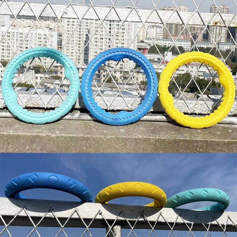 Anillo de goma para perros en colores azul/amarillo/verde