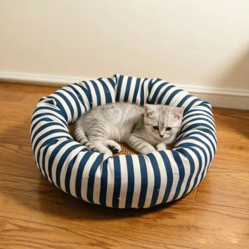 Tapete refrescante para gatitos, diseño a rayas