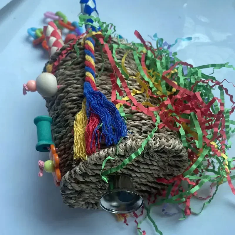 Juguete de loro grande en forma de tuerca Halloween
