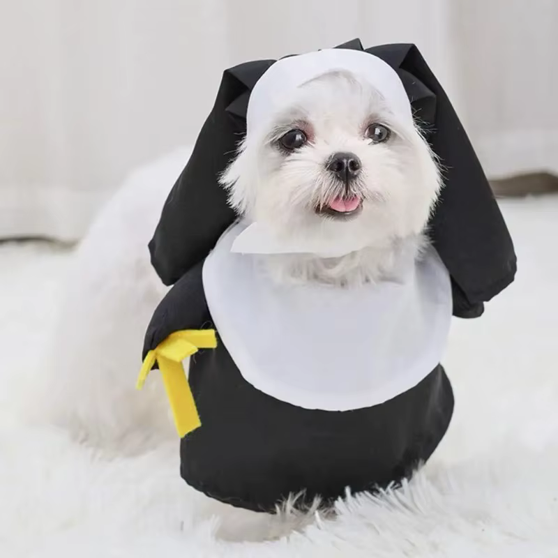 Detalle del gorro de monja para mascota