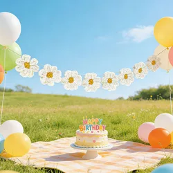 Banderines para perros y gatos con margaritas y girasoles en fiestas