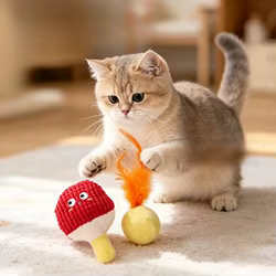Juguete de peluche resistente para gatos con plumas y pelota de felpa