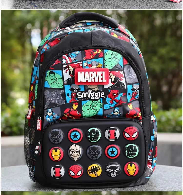 Mochila mostrando dimensiones y forma compacta