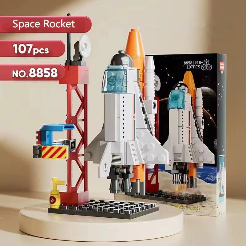 Modelo ensamblado con estética aeroespacial