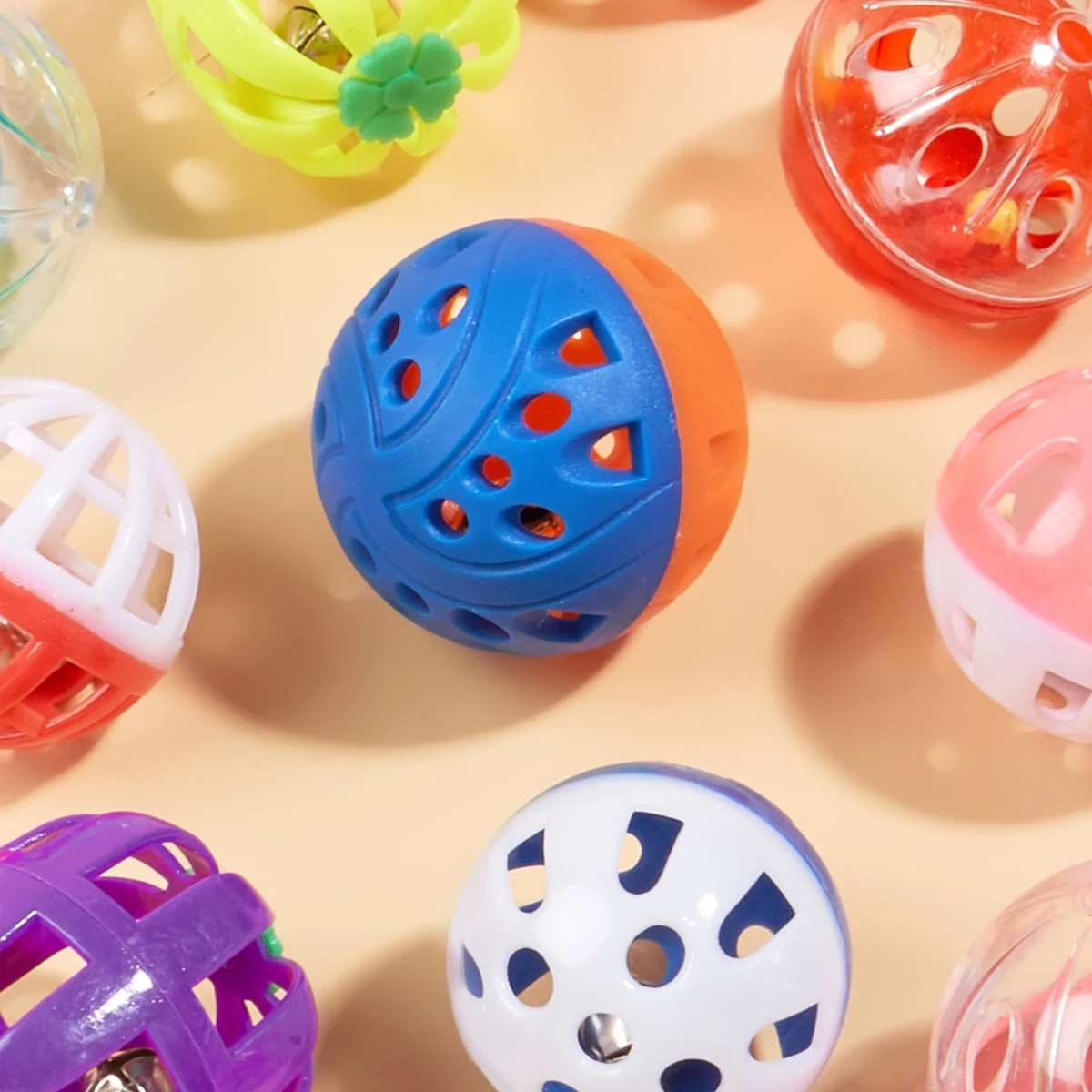 Bolas de diferentes colores