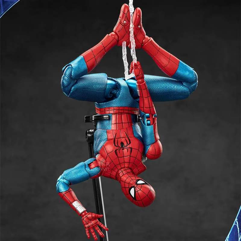 Figura articulada Spider-Man Tom Holland 1/10 – Coleccionable - imagen 4