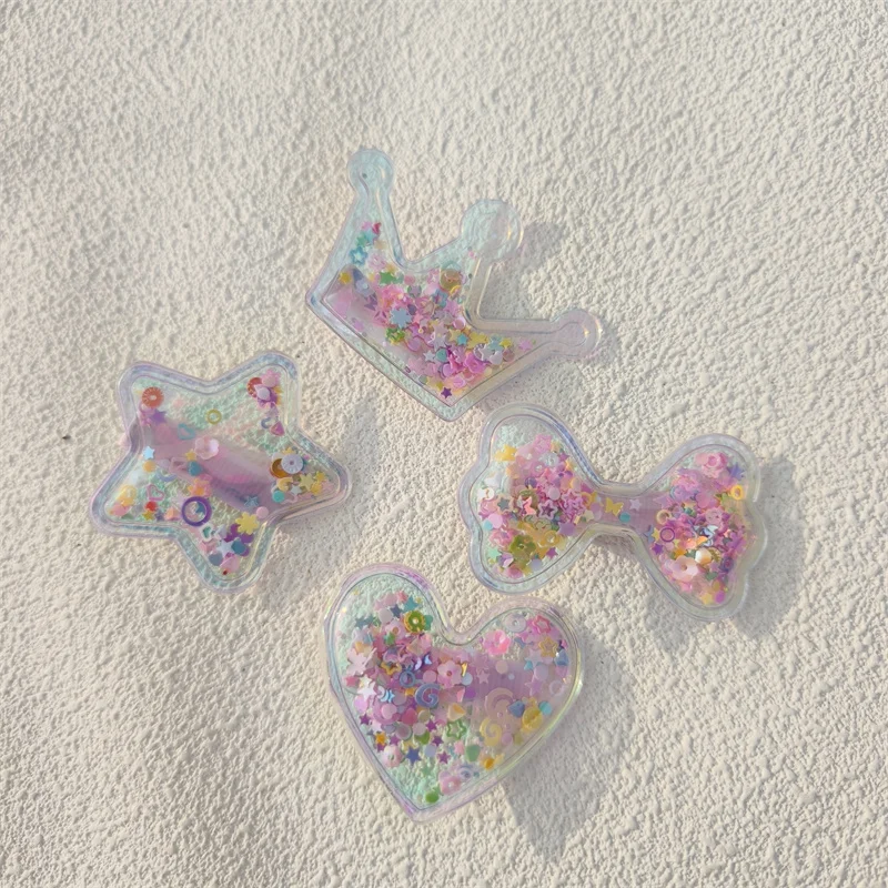 Conjunto de clips decorativos brillantes con distintas formas