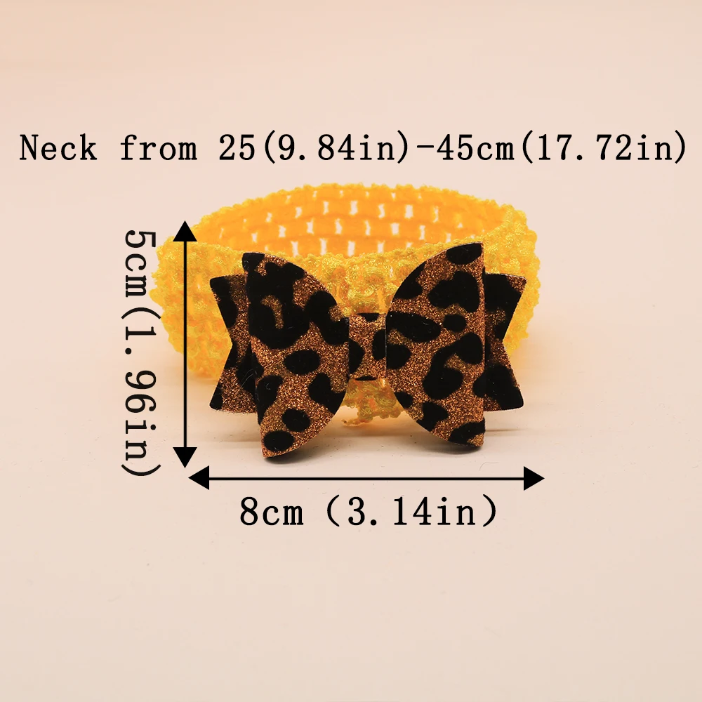 Collar elástico con lazo leopardo para perros y gatos