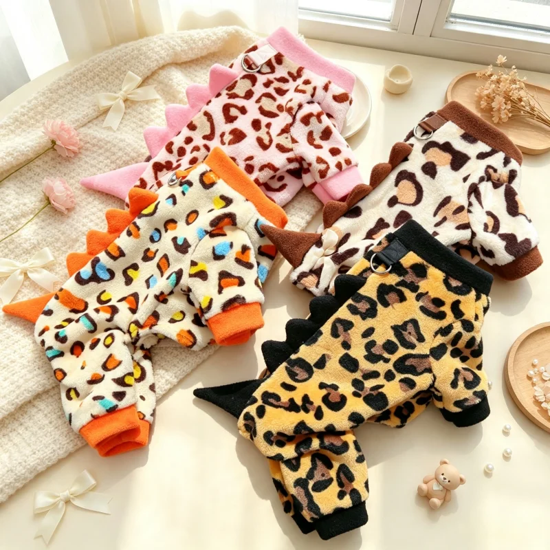 Pijama felpa dinosaurio con anilla D para gatos y perros - imagen 4