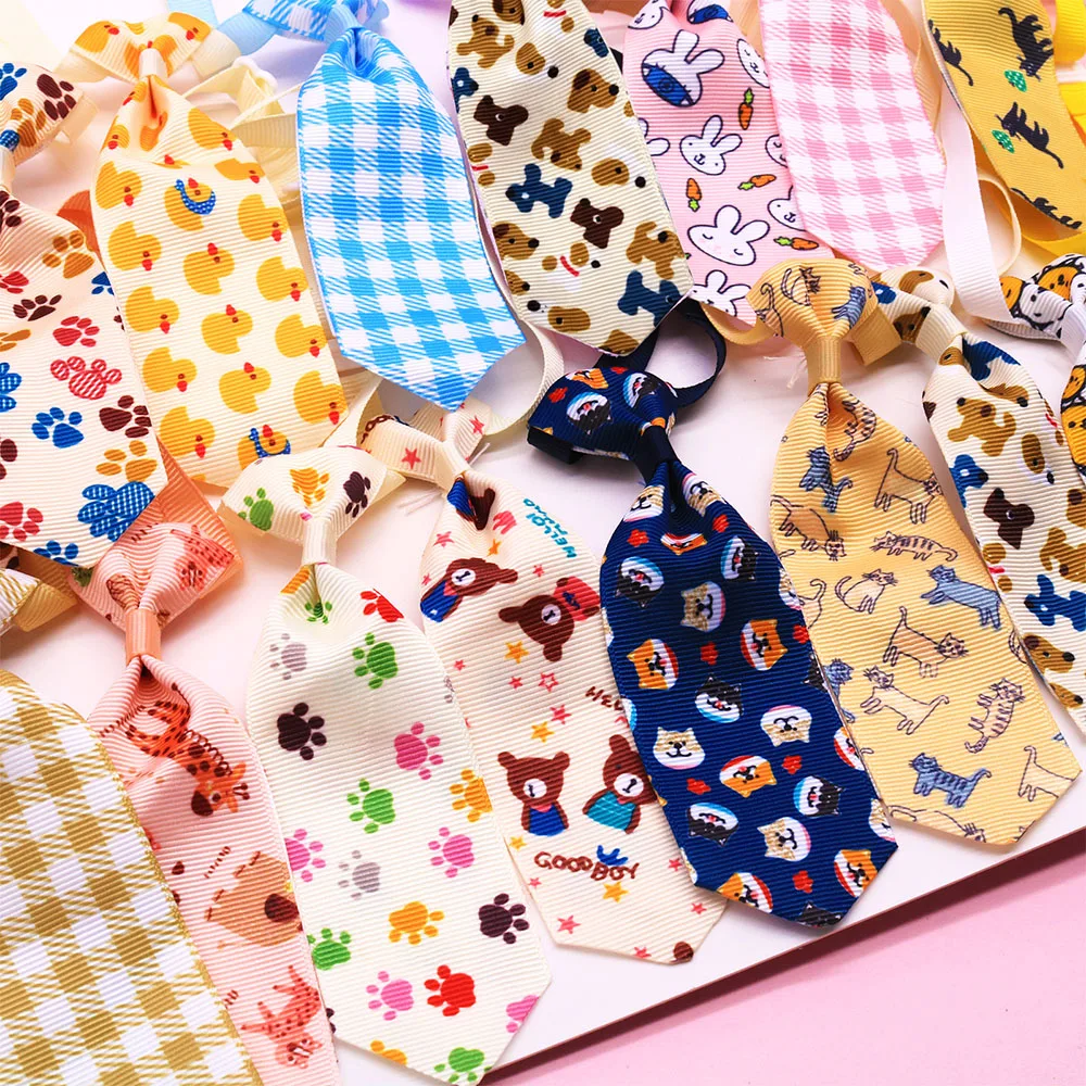 Corbata para perro ajustable con estampados – Accesorio para perros pequeños y gatos - imagen 5