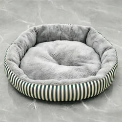 Cama Cálida de Felpa para Perros y Gatos – Suave y Antideslizante