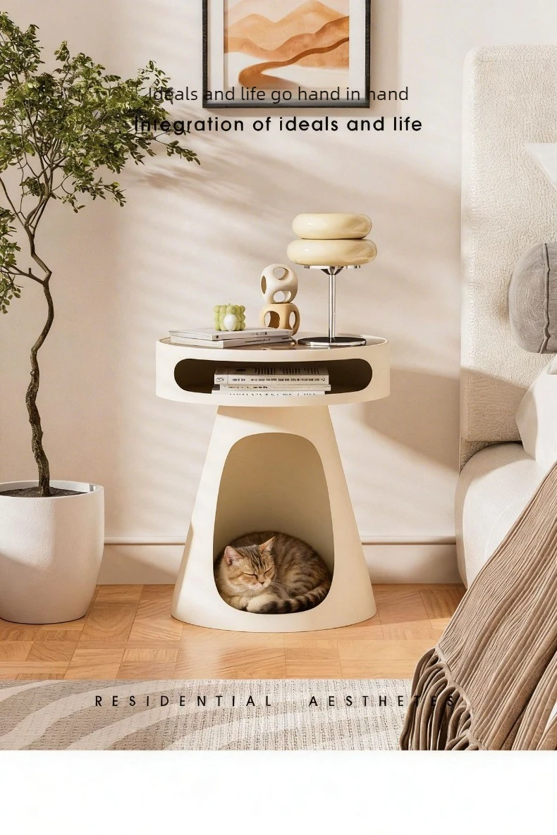 Mesa auxiliar con espacio de cama para gatos