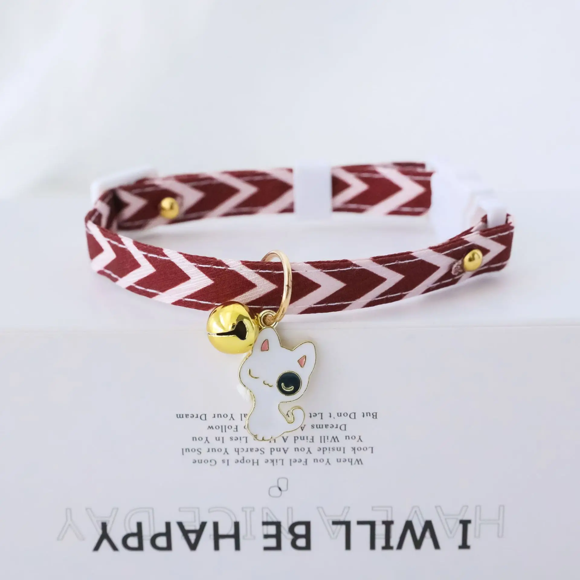 Collar kawaii con diseño de dibujos animados