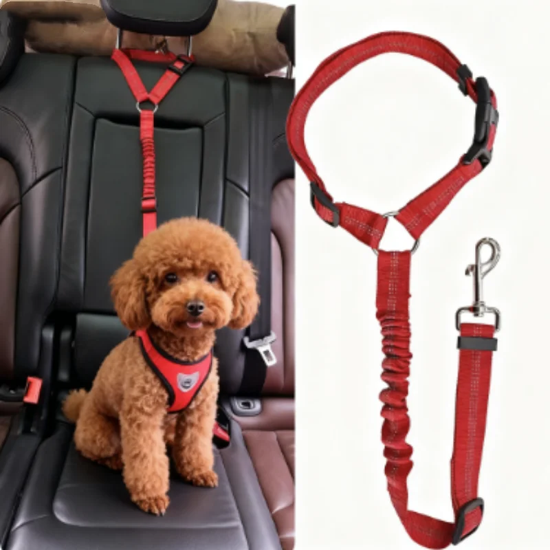 Cinturón reflectante ajustable para perro en coche