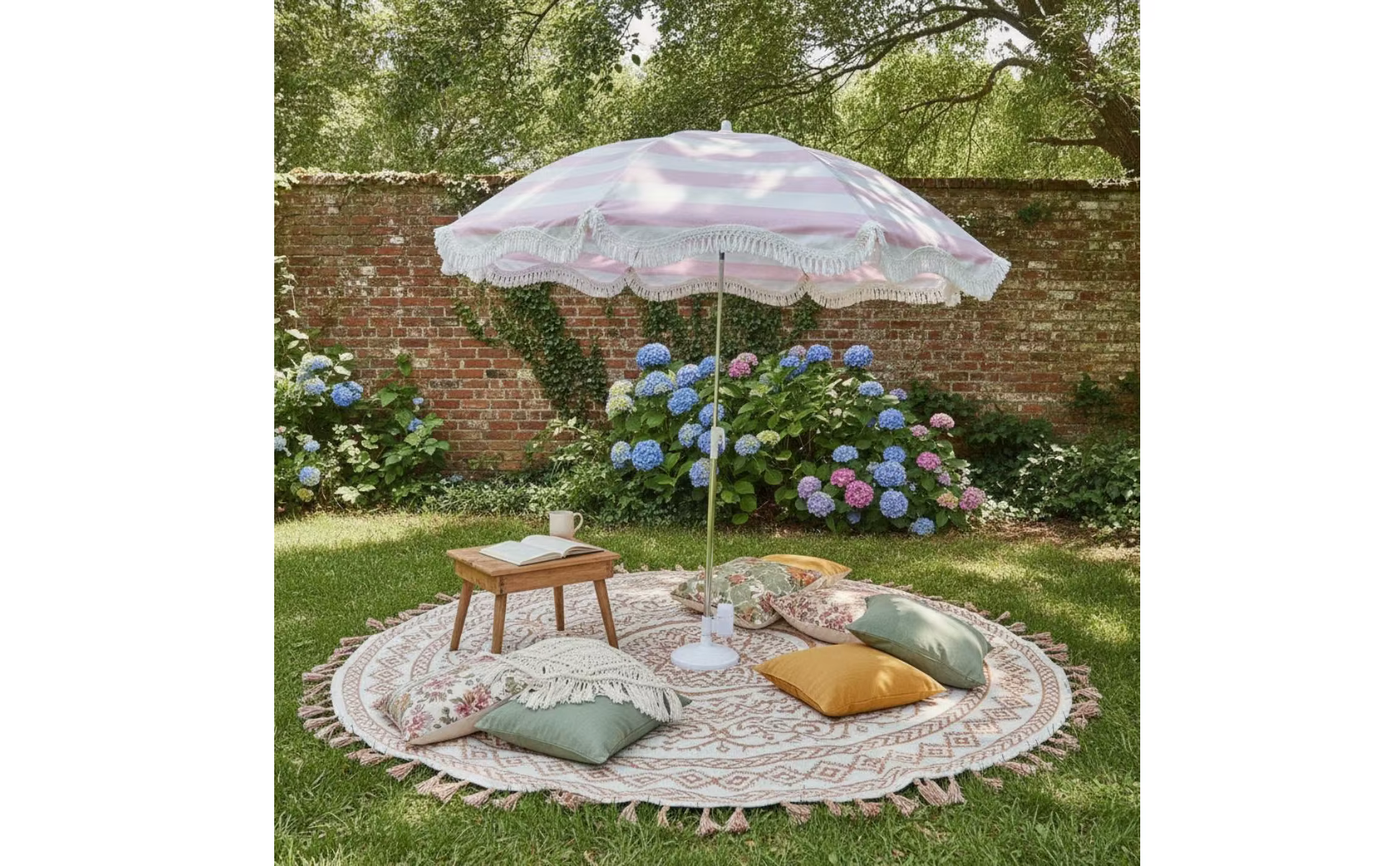 Parasol para camping: fácil de montar y con asa a juego