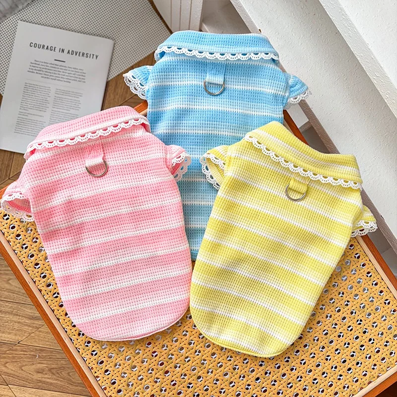 Pijama de Algodón Rayado para Perro Pequeño con Encaje Elegante - imagen 2