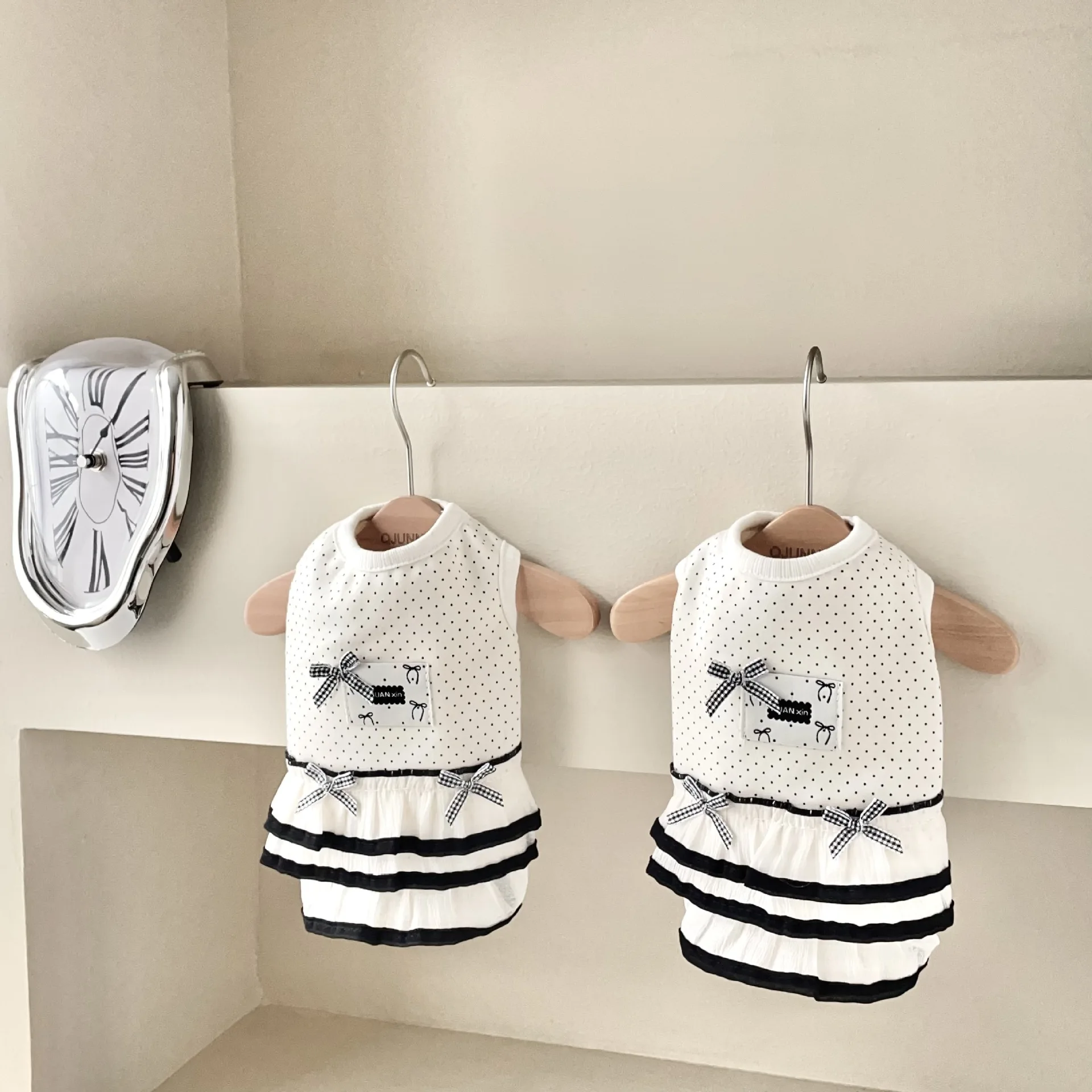 Abrigo perros pequeños terciopelo – Ropa cálida otoño e invierno - imagen 2