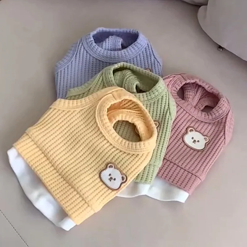 Camiseta tipo gofre en varios colores para perros pequeños