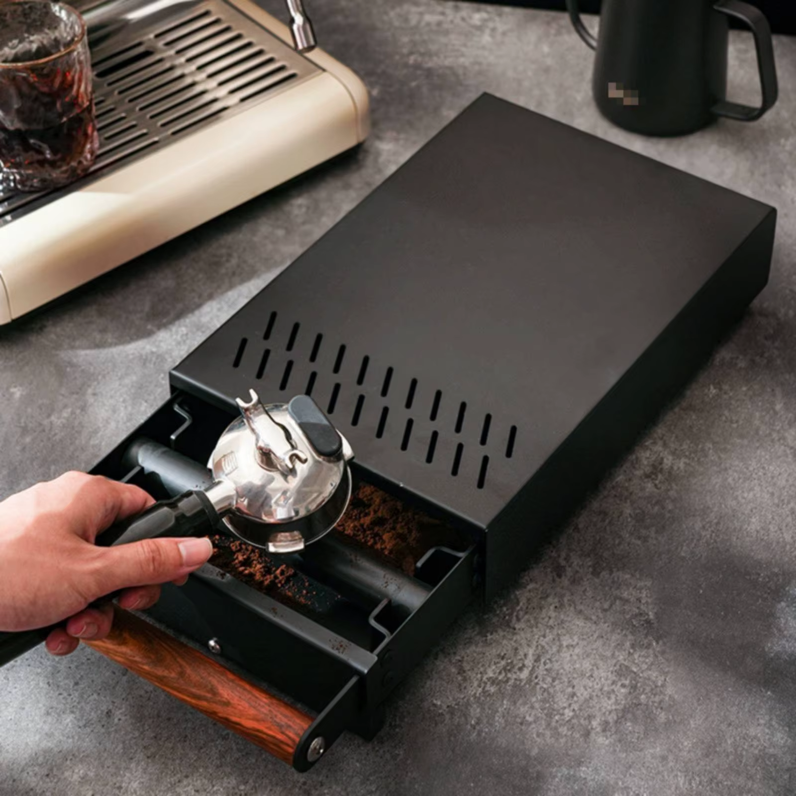 Caja Golpeadora para Café Espresso Anti-Ruido y Disipación de Calor - imagen 3