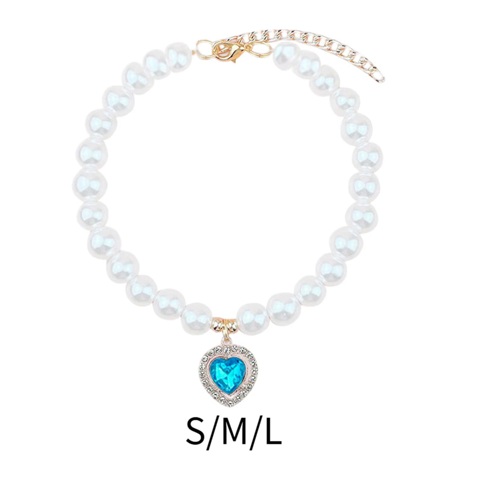 Collar de perlas presentado como accesorio para mascotas