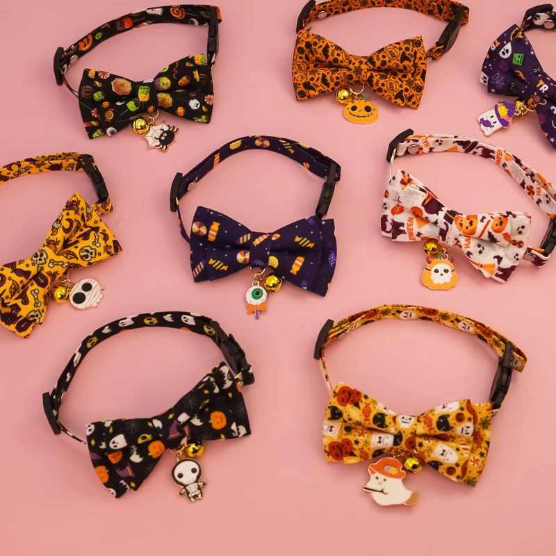 Conjunto de collares con diferentes patrones Halloween