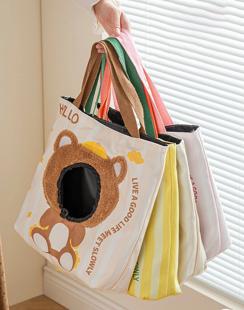 Bolsa de paseo para gatitos plegada