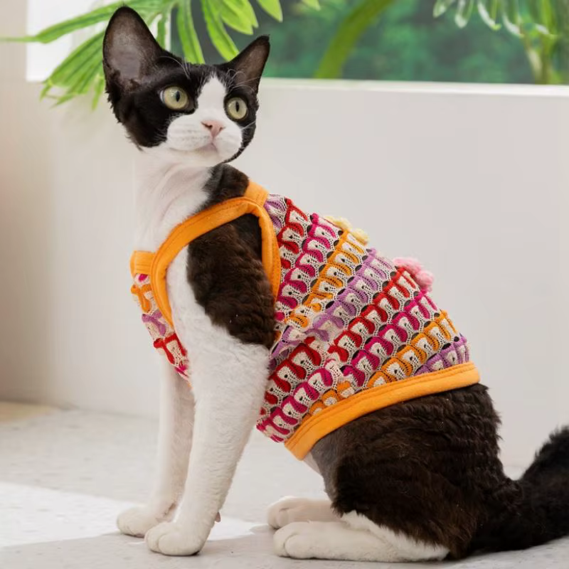 Chaleco de verano con flores para perros y gatos – Cómodo y fresco