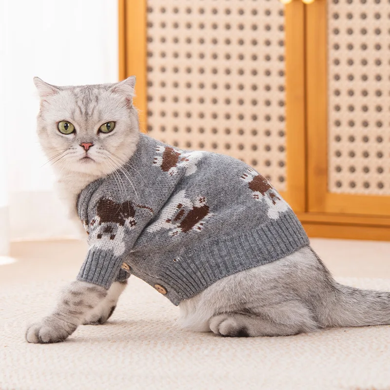 Suéter Tejido para Gatos y Perros Pequeños – Cuello V con Botones y Oso - imagen 4